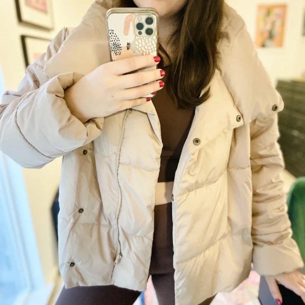 Old Navy Water-Resistant Double-Breasted Puffer Jacket for Women Beige Small